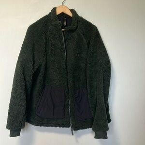Fabletics Cozy Green Fleece Jacket with Black Accents